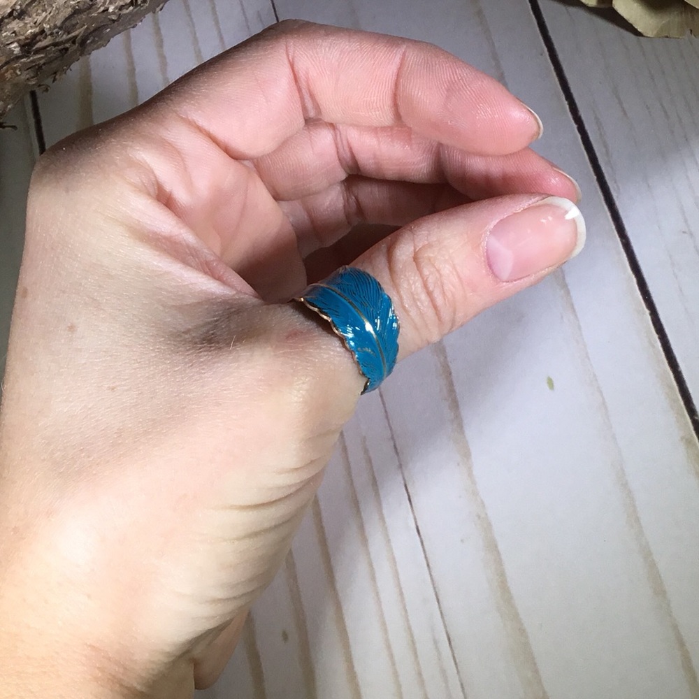 Adjustable Feather Ring In Deep Turquoise - Picture 2 of 4